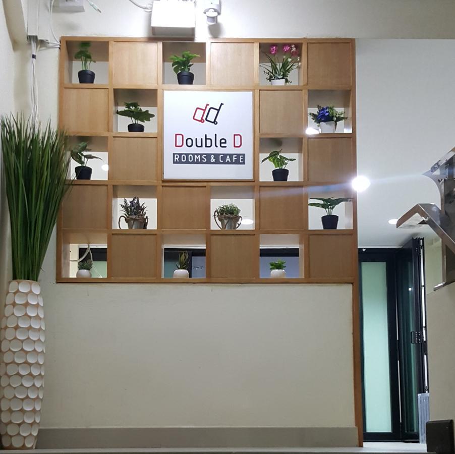 Double D Rooms & Cafe Bangkok Dış mekan fotoğraf